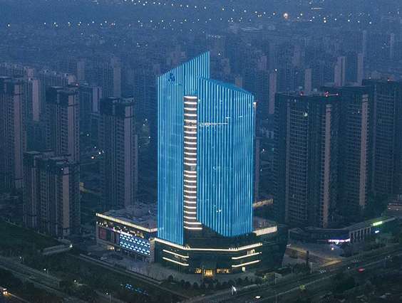 探秘光影萬豪！國際五星級酒店夜景震撼來襲
